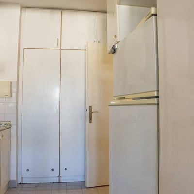 Аренда уютной 2-комнатной квартиры, 47 м², центр старого города, Белград, Сербия
